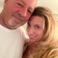 What 460 engine options are available for a jet boat?