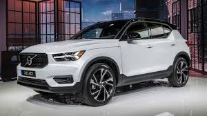 It was built to keep subaru owners with large families in the fold, but should put competitors on notice the ascent also has a wider array of tech features than other subarus , pushing the brand in a new direction. Https Www Autoblog Com 2018 03 06 2019 Ford Transit Connect Diesel 4g Lte 047331 Https S Aolcdn Com Hss Storage Midas C666e594e525d397742eb99c1699d8f6 206186590 19transitconnectvan 01 Hr Jpg Https Www Autoblog Com 2018 03 07 2019