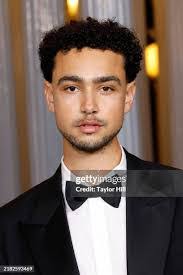 Claude Archie's Instagram, Twitter & Facebook