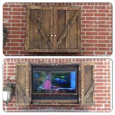 So trainiert manuel neuer im garten. Pin Von Debbie Hd Auf Ideas Fernseher Verstecken Aussenterasse Holzwand Terrasse
