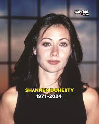 Luis Enrique Islas (@Iori_Day)