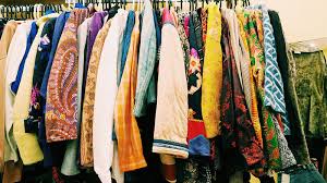 Learn how to sell furniture online fast so that to make some extra money today. Second Hand Shopping In Singapore List Of Best Online Stores