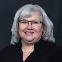 Lisa Pounds's Instagram, Twitter & Facebook