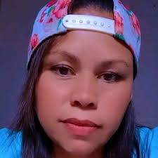 Eva Mares (@evamares06)