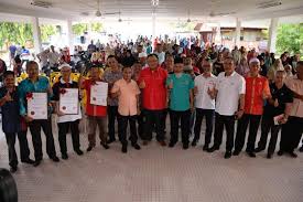 Harapan komuniti (hope community) has been restoring hope to the community and inspiring people to excellence by giving relief to tsunami and flood victims, making learning resources accessible by setting up reading centres, doing hiv & aids awareness. Program Komuniti Harapan Malaysia Khm Di Rantau Panjang Jabatan Penerangan Malaysia