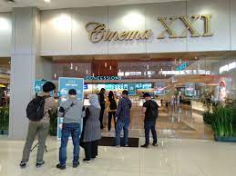 Jadwal terupdate setiap hari dan kamu juga bisa mencari bioskop terdekat dari tempat kamu berada. Xxi Summarecon Mal Sudah Buka Ini Jadwal Filmnya Info Bekasi