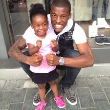 His current girlfriend or wife, his salary and his tattoos. Ø¬ÙˆØ±Ø¬ÙŠÙ„ÙŠÙˆ Wijnaldum Ù‚ØµØ© Ø§Ù„Ø·ÙÙˆÙ„Ø© Ø¨Ø§Ù„Ø¥Ø¶Ø§ÙØ© Ø¥Ù„Ù‰ Ø­Ù‚Ø§Ø¦Ù‚ Ø§Ù„Ø³ÙŠØ±Ø© Ø§Ù„Ø°Ø§ØªÙŠØ© ØºÙŠØ± Ø§Ù„Ù…Ø±Ùˆ Ø¹Ø©