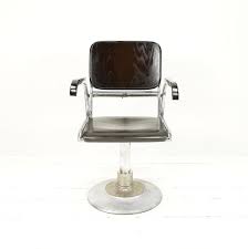Vintage Stuhle Bauhaus Drehstuhl 1930 Eiche Gebeizt Ein Designerstuck Von Ferdinand Christall Bei Dawanda Bauhaus Mobel Bauhaus Drehstuhl