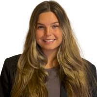 Isabel Everett's Instagram, Twitter & Facebook