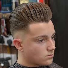 This is one of the simplest short hairstyles for men with round faces that both looks good and makes the face appear longer. 25 Best Haircuts For Guys With Round Faces 2021 Guide