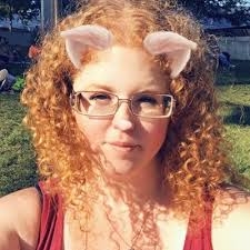 Elizabeth Craddock (@Liziizi)