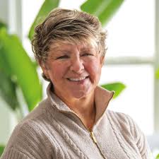 Trooper puts life in danger to stop wrong-way driver