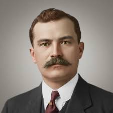 El Magnate del Ron y el Ganado: La leyenda de Hermógenes Cumplido. En el  Sincelejo de antaño, antes de las grandes marcas modernas, el rey de la  fiesta tenía nombre propio: Don