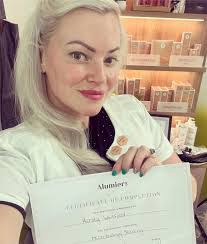 Eden Walker's Instagram, Twitter & Facebook