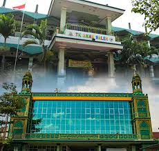 Profil 5 orang terkaya paling muda dari indonesia. Sekolah Anak Saleh Be Piously Great