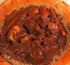 Dans une casserole, faire revenir l'oignon et l'ail dans l'huile. Sen Recettes Couscous Senegalais Facebook