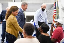 Gov. Lee honors 'Oak Ridge 85,' 'Clinton 12'