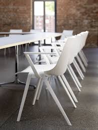 Aula Stackable Chair Meeting And Side Chair By Wilkhahn Aula Stackable Chairs Chair Interior Work