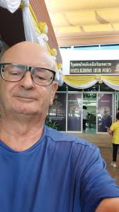 Just a quickie , if we have to fill in the new DTAC form before we arrive  with with all information