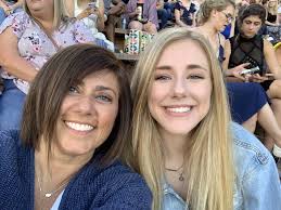 Female roommate wanted near Belmont University in Nashville