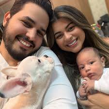 Danielle Godoy (@danidacredlar) • Instagram photos and videos