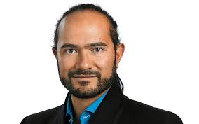 Disgraced ex-lawyer seeks new practising certificate