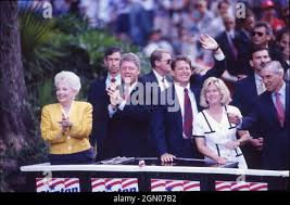 Image result for tbn:AWzYY9q209rRYM::rho0ofa.jeeran.com/24947_ABEER__ROSE.jpg