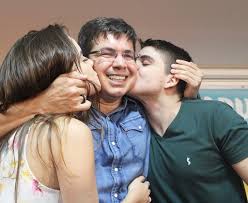 Randolfe, que é o vice. O Beijo E O Manifesto Do Amor A Randolfe Rodrigues Facebook