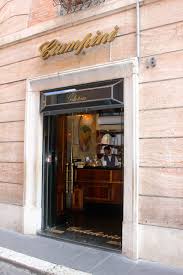 The staff is said to be knowledgeable here. Gelato Near Spanish Steps Some Of The Best In Rome