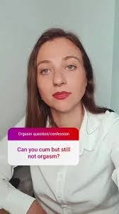 Alicia Fay's Instagram, Twitter & Facebook