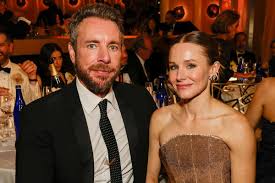 Kristen Bell and Dax Shepard are facing backlash for a 'tone deaf' post  celebrating their 12th wedding anniversary: 'Please don't joke about  domestic violence.' See the link below ⬇️