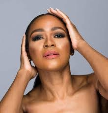 Tonia Trotter's Instagram, Twitter & Facebook