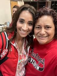 Esmeralda Valdez (@MsEValdez)