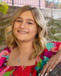 Hi my name is Felice! I am attending Oklahoma Christian University as an  incoming freshman. I'm from Edmond Oklahoma. I will be majoring in  Elementary Education. I enjoy playing basketball, drawing, and