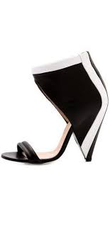 Black And White Sandals With Heel Iro Sisoka Contrast Sandals White Sandals Heels Black And White Sandals White Shoes Heels