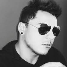 Evelin Avancini veste Samuel Saifh Couture.