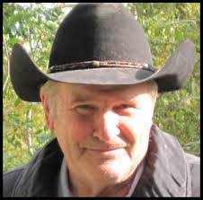 Diane Dewalt's Instagram, Twitter & Facebook