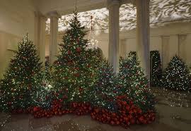Christmas decorations at white house 2018. Photos First Lady Unveils White House 2018 Christmas Decorations Wtop
