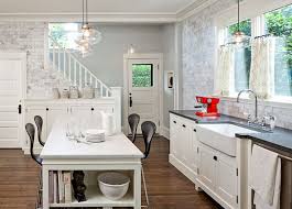 whitehaven: white kitchens/white curtains