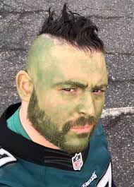 The interaction between Marco and the (French) chef in the audiobook for  #35 is just chef's kiss 🤌