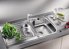 Kireç tutumuş çaydanlık veyahut sürahinin içine bir nebze limon tuzu koyup üstüne kaynamış su dökün. Kirec Lekeleri Nasil Temizlenir Oktay Usta Mutfak Lavabo Modelleri Mutfak Kucuk Mutfak