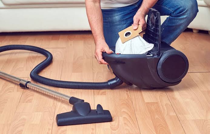 How To Clean Vacuum Cleaner Filter - Blog - Discount Filters