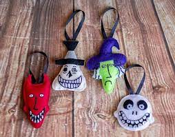 Nightmare Before Christmas Inspired Ornaments Set Of 4 Lock Shock Nightmare Before Christmas Ornaments Nightmare Before Christmas Tree Halloween Felt Crafts
