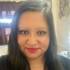 Melanie Barba's Instagram, Twitter & Facebook