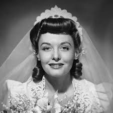 21 Shocking Vintage 1940s Wedding Traditions, Per an Expert