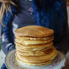 Pancakes Au Chocolat J Ai Un Scoop Dans Quelques Jours C Est La Chandeleur C Est Le Moment De Preparer Des Pancakes Au Chocol Food Breakfast Pancakes