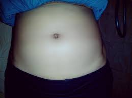 Mulai rutin balurkan lotion atau minyak untuk melembapkan kulit perut, pinggul, dan paha, untuk mencegah rasa gatal yang akan. Ukuran Perut Saat Hamil 10w Ibuhamil Com