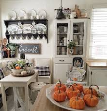 Beautiful Fall Home Tour Harvest Home Blop With Images Vintage Fall Decor Vintage Home Decor Decor