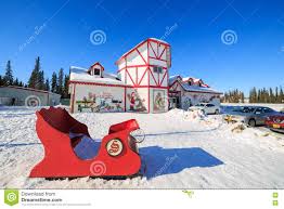 Père noël et son traineau coloriages difficiles la jolie renne du en coloriage à imprimer noel village frise sur hugolescargot com maison de dans les labyrinthe lulu taupe jeux. Maison Du Pere Noel Pole Nord Image Stock Editorial Image Du Claus Santa 72667589