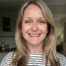 Laura Nicolson Decorbuddi